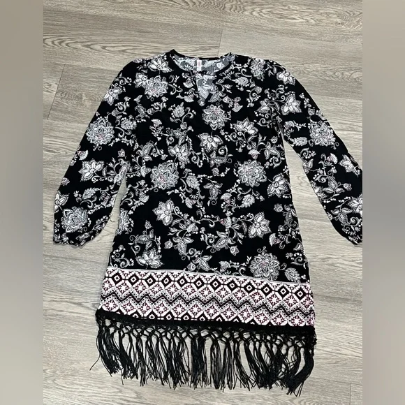 Dresses Xhilaration Womens Medium Long Sleeve Black Floral Dress